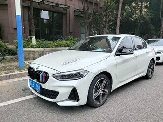 2022 BMW 1 серии 120i III (F52) Рестайлинг, белый, 1655666 рублей, вид 3