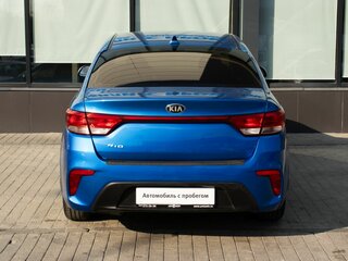 2019 Kia Rio IV, синий, 1425000 рублей, вид 4