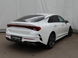 2021 Kia K5 III, белый, 2670000 рублей, вид 4