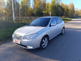 2010 Hyundai Elantra IV (HD), серебристый, 750000 рублей, вид 1