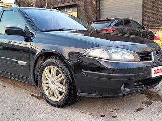 2006 Renault Laguna II Рестайлинг, чёрный, 330000 рублей, вид 3