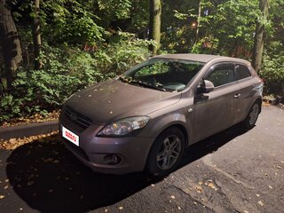 2009 Kia Ceed I, бежевый, 450000 рублей, вид 1
