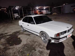1991 BMW 5 серии 520i III (E34), белый, 280000 рублей, вид 3