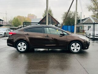 2019 Kia Cerato III Рестайлинг (Classic), коричневый, 1099000 рублей, вид 5