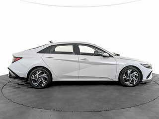 2025 Hyundai Elantra VII (CN7) Рестайлинг, белый, 2470000 рублей, вид 4