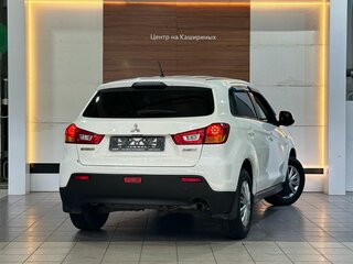 2012 Mitsubishi ASX I, белый, 1249900 рублей, вид 4