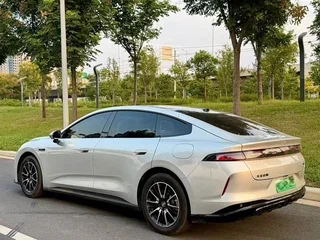 2026 Changan Qiyuan A06 51.48 kWh, серебристый, 1999999 рублей, вид 3