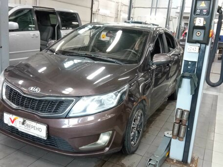 2014 Kia Rio 6-speed III, коричневый, 480000 рублей, вид 1