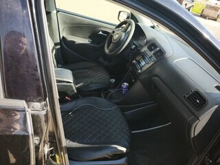 2011 Volkswagen Polo V, чёрный, 550000 рублей, вид 5