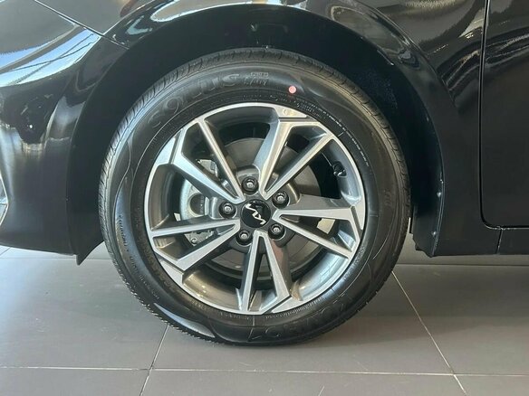 2026 Kia K3 II (China Market) Рестайлинг, чёрный, 3149000 рублей - вид 7