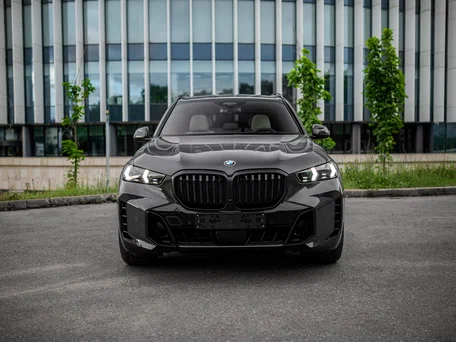 2025 BMW X5 40i IV (G05/G18) Рестайлинг, серый, 14590000 рублей, вид 2
