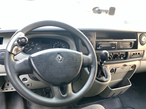 2006 Renault Master, белый, 800000 рублей - вид 10