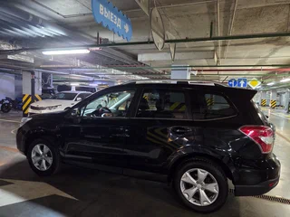 2013 Subaru Forester IV, чёрный, 1550000 рублей, вид 4