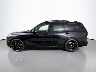 2026 BMW X7 M60i I (G07) Рестайлинг, чёрный, 21529217 рублей, вид 4