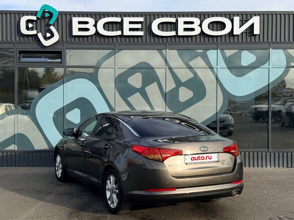 2011 Kia Optima III, золотистый, 1120000 рублей - вид 2