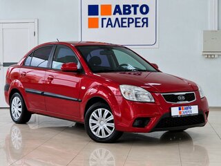 2009 Kia Rio II Рестайлинг, красный, 320000 рублей, вид 3