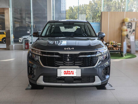 2026 Kia Seltos I Рестайлинг, серый, 2050000 рублей, вид 2