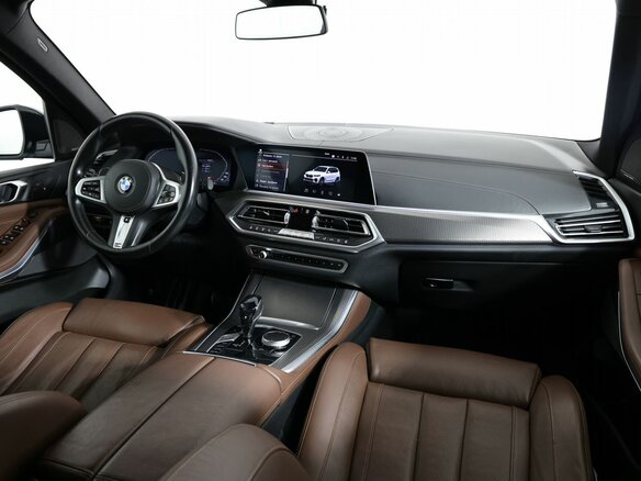 2020 BMW X5 40d IV (G05/G18), белый, 6970000 рублей - вид 13