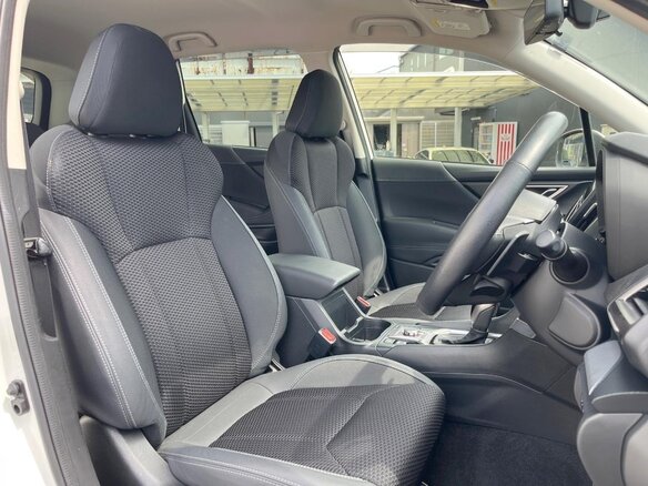 2023 Subaru Forester V Рестайлинг, белый - вид 13