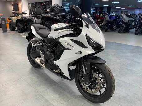 2022 Honda CBR 650R, белый, 1080000 рублей, вид 5