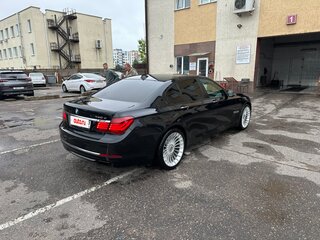 2012 BMW 7 серии 740d xDrive V (F01/F02/F04) Рестайлинг, чёрный, 1760000 рублей, вид 2