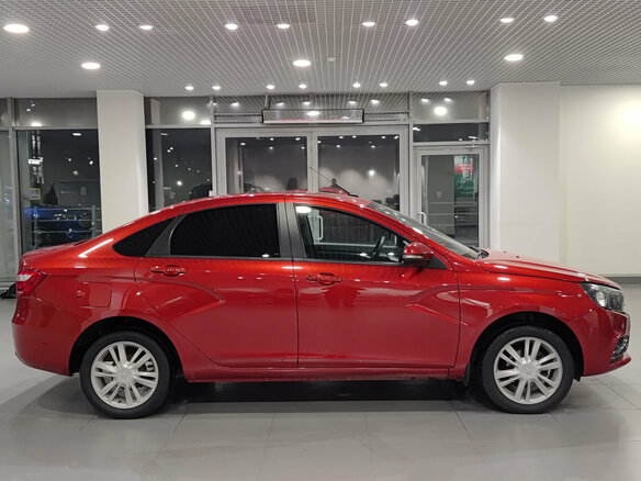 2016 Lada (ВАЗ) Vesta I, красный - вид 3