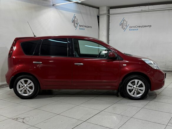 2010 Nissan Note I Рестайлинг, красный, 669800 рублей - вид 16