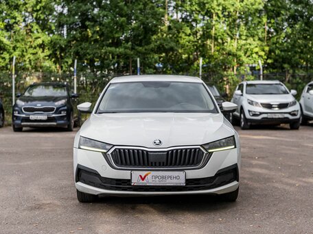 2021 Skoda Octavia IV (A8), белый, 1120000 рублей, вид 3