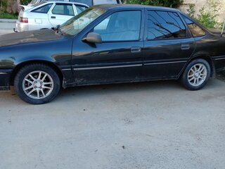 1991 Opel Vectra KAT A, чёрный, 160000 рублей, вид 2