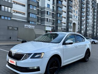 2018 Skoda Octavia III (A7) Рестайлинг, белый, 780000 рублей, вид 2