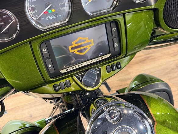 2017 Harley-Davidson CVO Limited, зелёный, 2299000 рублей - вид 21