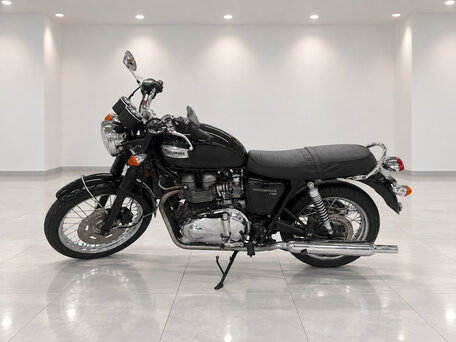 2007 Triumph Bonneville T100, чёрный, 413699 рублей, вид 4