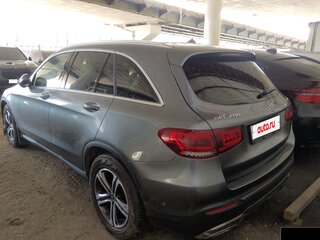 2021 Mercedes-Benz GLC 200 I (X253) Рестайлинг, серый, 3800000 рублей, вид 4