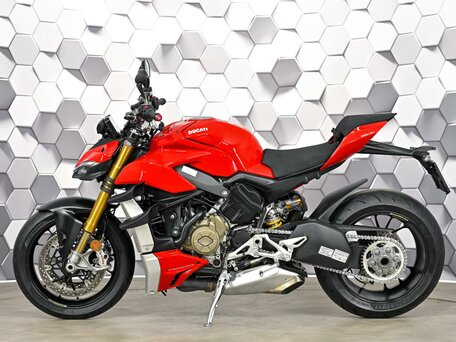 2023 Ducati Streetfighter V4, красный, 2099000 рублей, вид 4