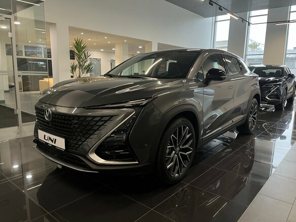 2025 Changan UNI-T I, серый, 3459900 рублей