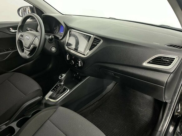2020 Hyundai Solaris II Рестайлинг, чёрный, 1499000 рублей - вид 9