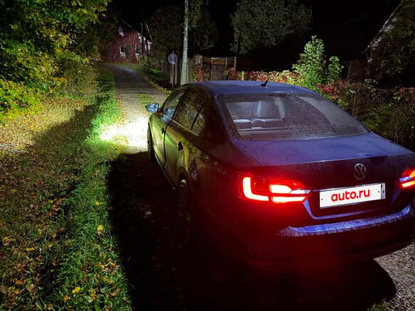 2011 Volkswagen Jetta VI, синий - вид 7