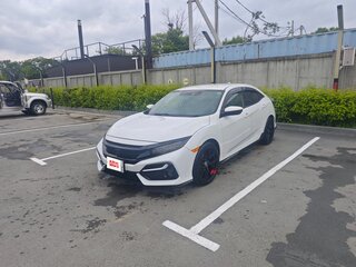 2020 Honda Civic X Рестайлинг, белый, 1850000 рублей, вид 1