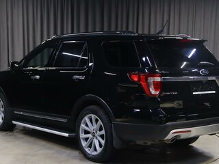 2018 Ford Explorer V Рестайлинг, чёрный, 2799000 рублей, вид 4