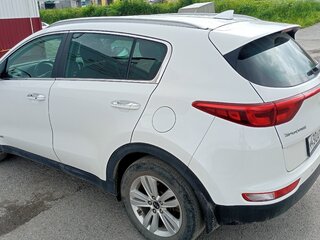 2018 Kia Sportage IV, белый, 2250000 рублей, вид 3