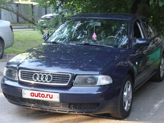 1997 Audi A4 I (B5), синий, 310000 рублей, вид 2