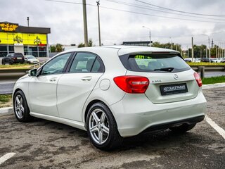 2014 Mercedes-Benz A-Класс 200 III (W176), белый, 1278000 рублей, вид 5