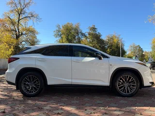 2016 Lexus RX 200t IV, белый, 3580000 рублей, вид 2
