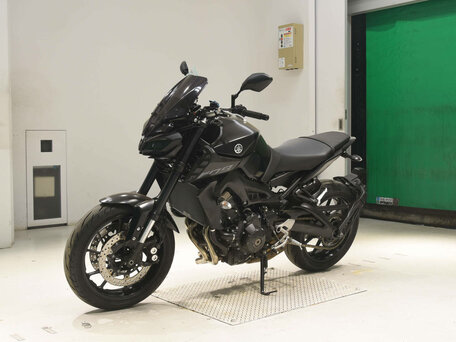 2018 Yamaha MT-09 (FZ-09), чёрный, 920000 рублей, вид 4