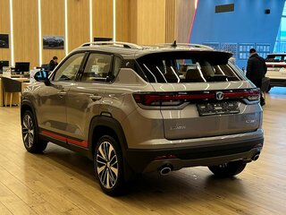 2025 Changan CS35 Plus I Рестайлинг, серебристый, 2839900 рублей, вид 3