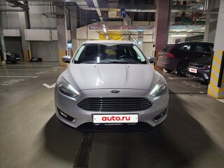 2019 Ford Focus III Рестайлинг, серебристый, 1990000 рублей, вид 5