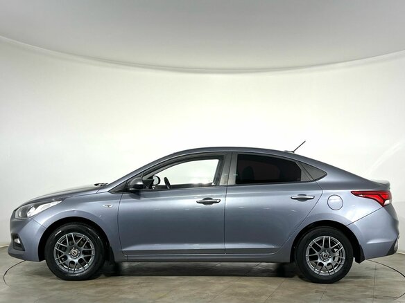 2017 Hyundai Solaris II, серый, 1109000 рублей - вид 1