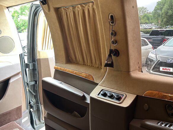 2012 Chevrolet Express II, чёрный, 3700000 рублей - вид 11