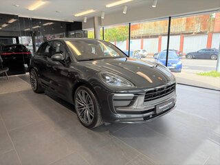 2026 Porsche Macan I Рестайлинг 2, серый, 14890000 рублей, вид 4