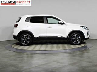 2025 Chery Tiggo 4 Pro I Рестайлинг, белый, 1793000 рублей, вид 4